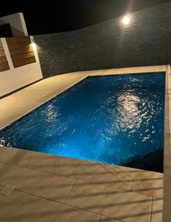 Villa Cap Noir piscine chauffée avril à octobre - 2
