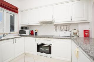 Amazing 2-Bedroom Appartment with big terrace! - 3