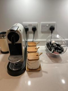 Luxury 2 Bedroom Apartment in Central Watford - Watford - 2