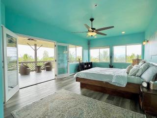 THE HONOMU HOUSE - Gorgeous, Spacious 4Bd2Ba Home near Waterfalls and Hilo, Sleeps 12! - Honomu - 9
