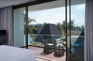 Pullman Lombok Merujani Mandalika Beach Resort - 1