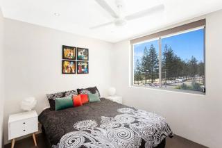 Teenamara on Burleigh - Hosted By Burleigh Letting - Gold Coast - 5