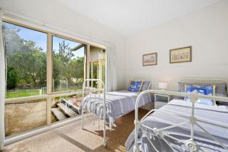 Coastal Haven - BYO Linen - 4