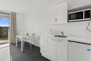 Sounds Studio - Picton Downstairs Unit - 3