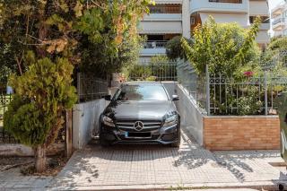 Stylish 1BD Apt in Elliniko - 1