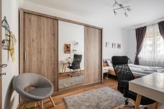 Russet Lodge Apartment - 3