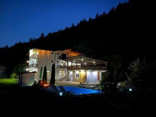 Villa Green Heaven - Sarajevo - 7