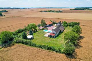 Crazy Villa Le Tertre 28 - Heated pool - Basket - 2h Paris - 44p - Courtalain - 2
