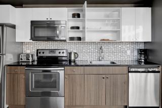 Downtown 1BR w Luxury Amenities Rooftop Views BOS-503 - Boston - 5