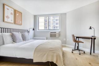 Kips Bay 2BR w Doorman Gym nr 5th Av shops NYC-654 - 2