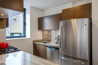 Midtown 1BR w Pool Gym Parking nr Times Sq NYC-378 - New York - 5