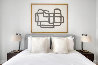 Midtown 1BR w DM Elevator Gym nr Times Sq NYC-798 - 2