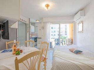 Apartment Les Rives Latines-1 by Interhome - Fréjus - 6