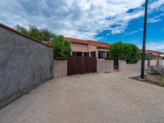 Holiday Home Hameau des Tamarins-2 by Interhome - 9