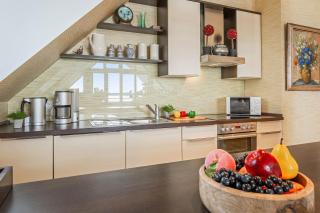 Wellness-Apartment mit Wasserblick, Pool, Sauna & Fitnessbereich - 2