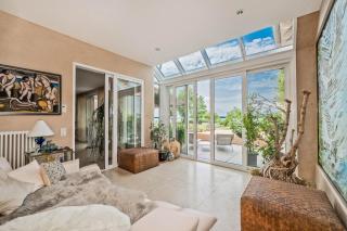 Wellness-Oase mit Wasserblick, Pool, Sauna & Fitnessbereich - 8