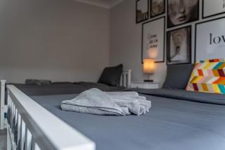 Jodi's Bungalow - Garden and Parking - Nottingham - 2