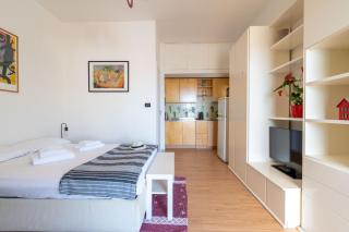Bright Studio with terrace & parking - Bari - 1