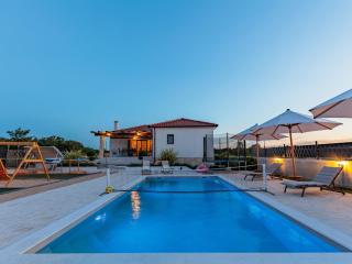 Holiday Home KLM by Interhome - 9