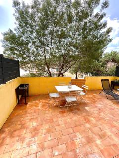 Appartement proche mer avec terrasse et jardin privatif - Hyères - 8