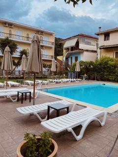 Central Hotel - Parga - 6