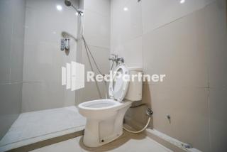 Indah Residence Syariah Mitra RedDoorz - Giacarta - 1