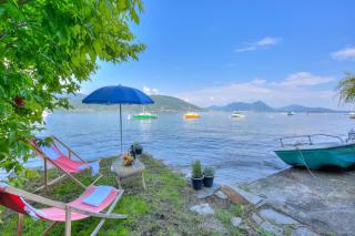 Red House Terrace Private Beach - Happy Rentals - 8