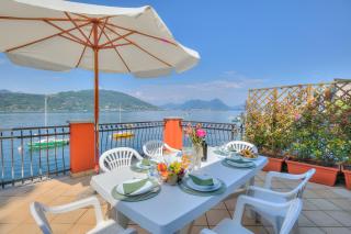 Red House Terrace Private Beach - Happy Rentals - 8