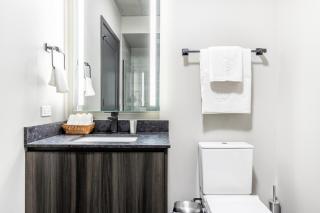 W Loop 1BR w Pool Gym nr Restaurant Row CHI-297 - 1