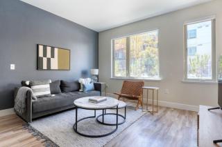 Mountain View 2br w gym spa nr tech companies SFO-1429 - Los Altos - 0