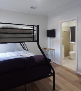 Maruve Guesthouse 12 min from Melb airport - 2
