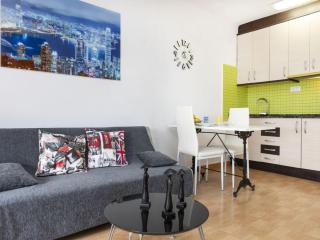 Apartment Memling by Interhome - Vilafortuny - 2