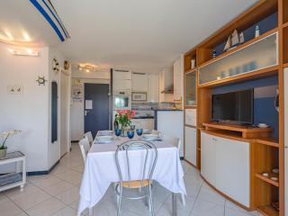 Apartment Parc de Pontaillac-28 by Interhome - Vaux-sur-Mer - 2