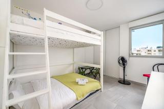 Juan Les Pins Two Bed Apt Beach Access - Antibes - 1