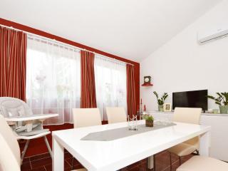 Apartment Zalazak Sunca by Interhome - 4