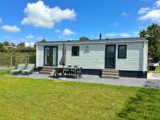 Chalet 579 op Recreatiepark De Wielen - Sint Maarten - 0