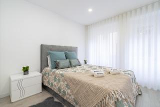 Host Wise - Spacious Noble Apartaments Ace Location - Oporto - 5