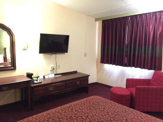 Days Inn by Wyndham Grove City Columbus South - 9