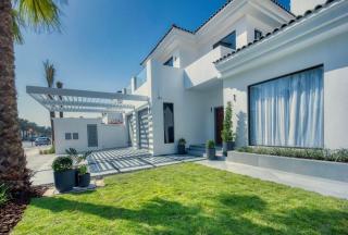 Villa Siena -Exclusive 5-Bedroom Villa by Luxury Explorers' Collection - Dubai - 6