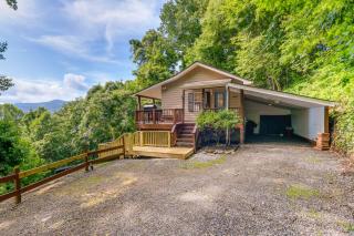 Maggie Valley Vacation Rental with Hot Tub - Maggie Valley - 8