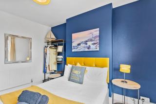 Pristine House - Sleeps 10 - Amazing Location - 1