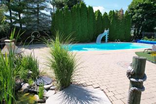 Charming School House with Large Pool - Huron - 9