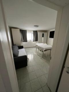 700mt to station Venezia,free parking, shuttle airport Via Napoli 71 - 4