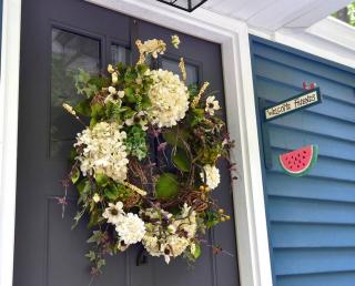 Luxury Cottage at Millpond Falls - Warwick - 2