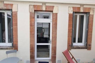 Grand studio avec terrasse - Gare - Metro - Wifi - Tolosa - 2