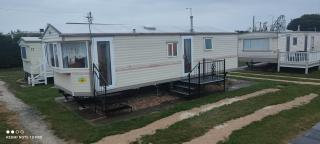 Beachside, Family-friendly, WiFi, 6 berth Caravan 19 - Ingoldmells - 3