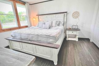 small rental for couple getaway - 5