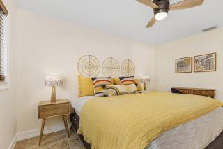 Naples Fl , Paradise Pool Home - 7