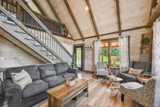 Modern Willis Cabin Retreat 24-Acre Working Farm! - 5