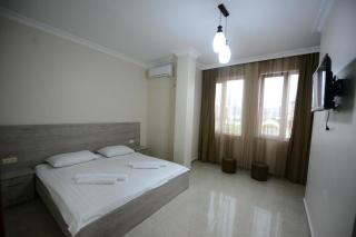 Nana's Hotel Tchaikovsky Street 34 - Batumi - 5